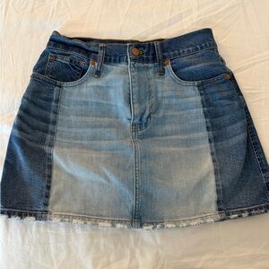 Madewell two-toned denim skirt